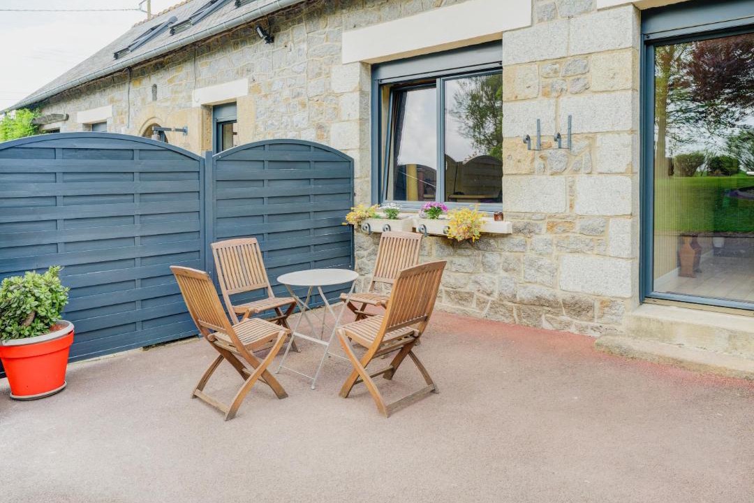 Photo of Patio Balcony in Javene