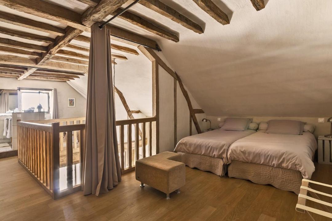 Photo of Bedroom in Cravant-les-Coteaux