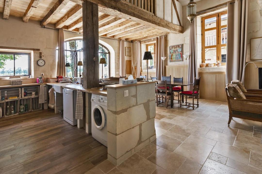Photo of Kitchen in Cravant-les-Coteaux