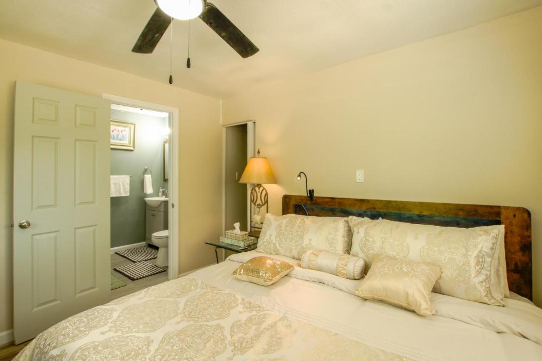 Photo of Bedroom in Jasper