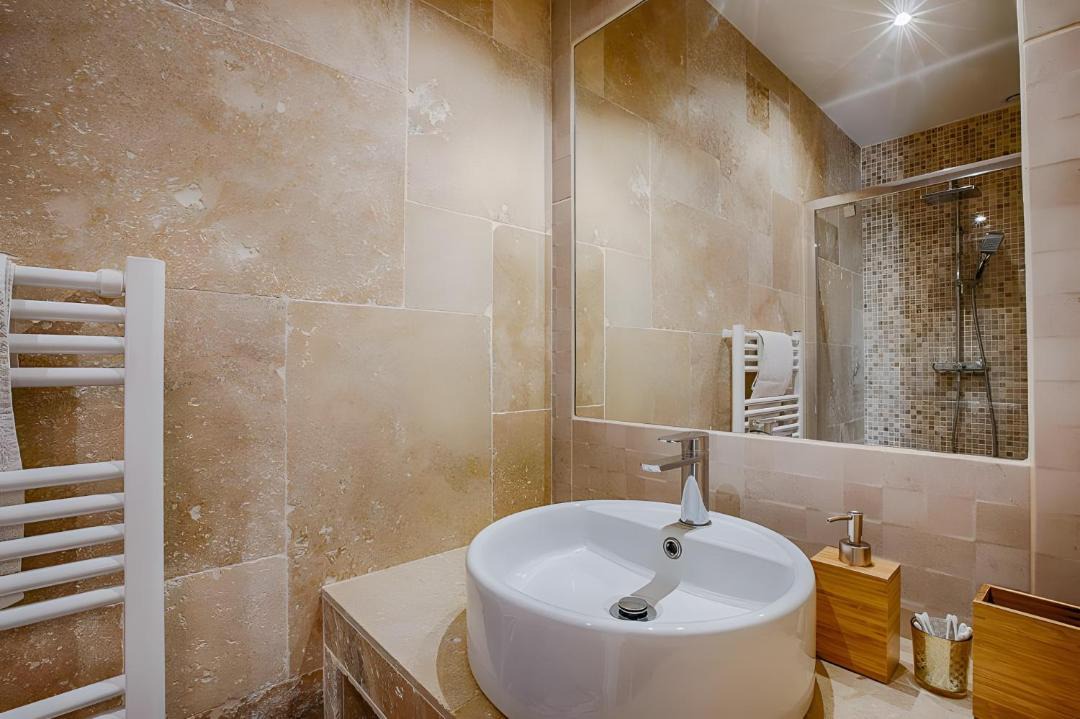 Photo of Bathroom in Saint-Bonnet-de-Valclerieux