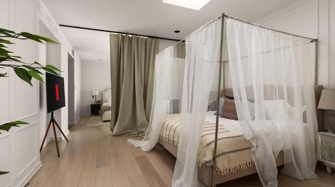 Photo of Bedroom in Highland Park West