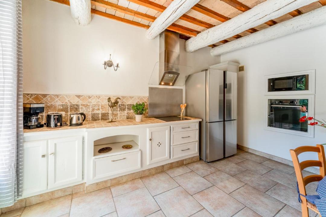 Photo of Kitchen in Mornas