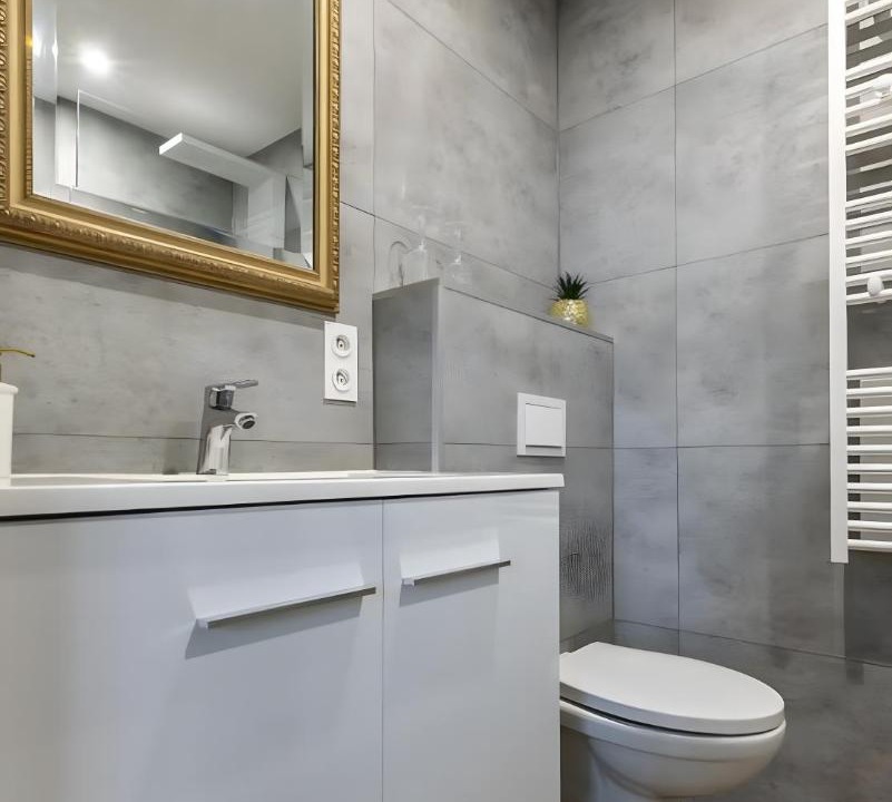 Photo of Bathroom in Joze
