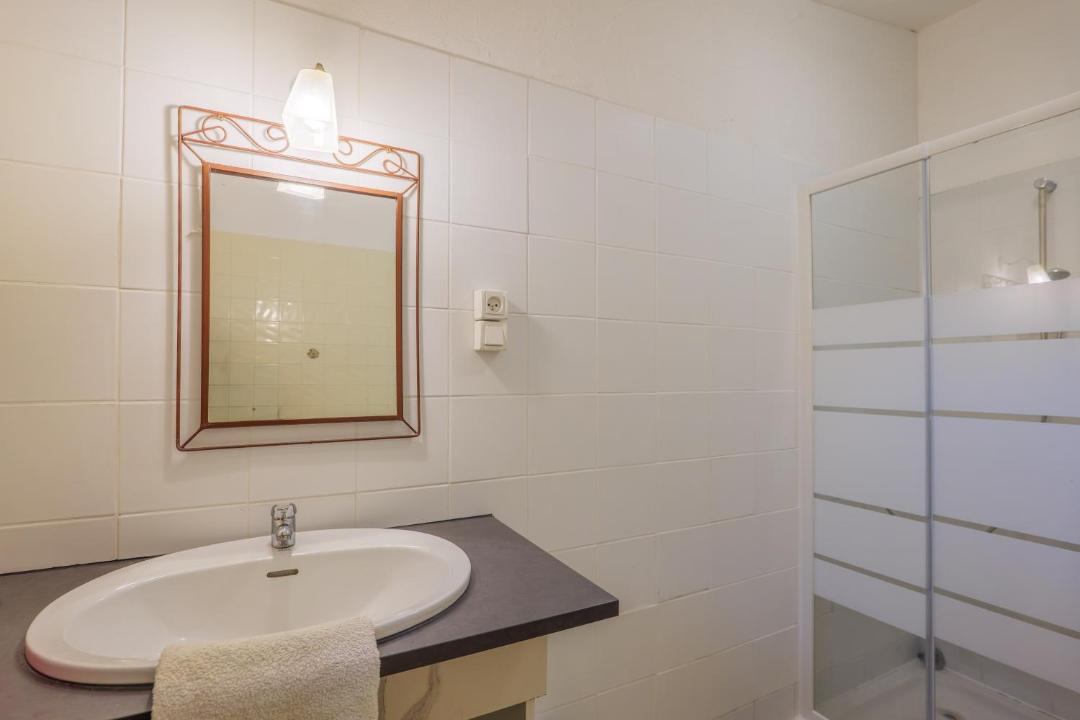 Photo of Bathroom in Banne