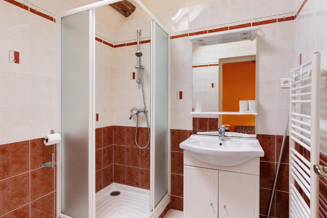 Photo of Bathroom in Saint-Georges-sur-Cher