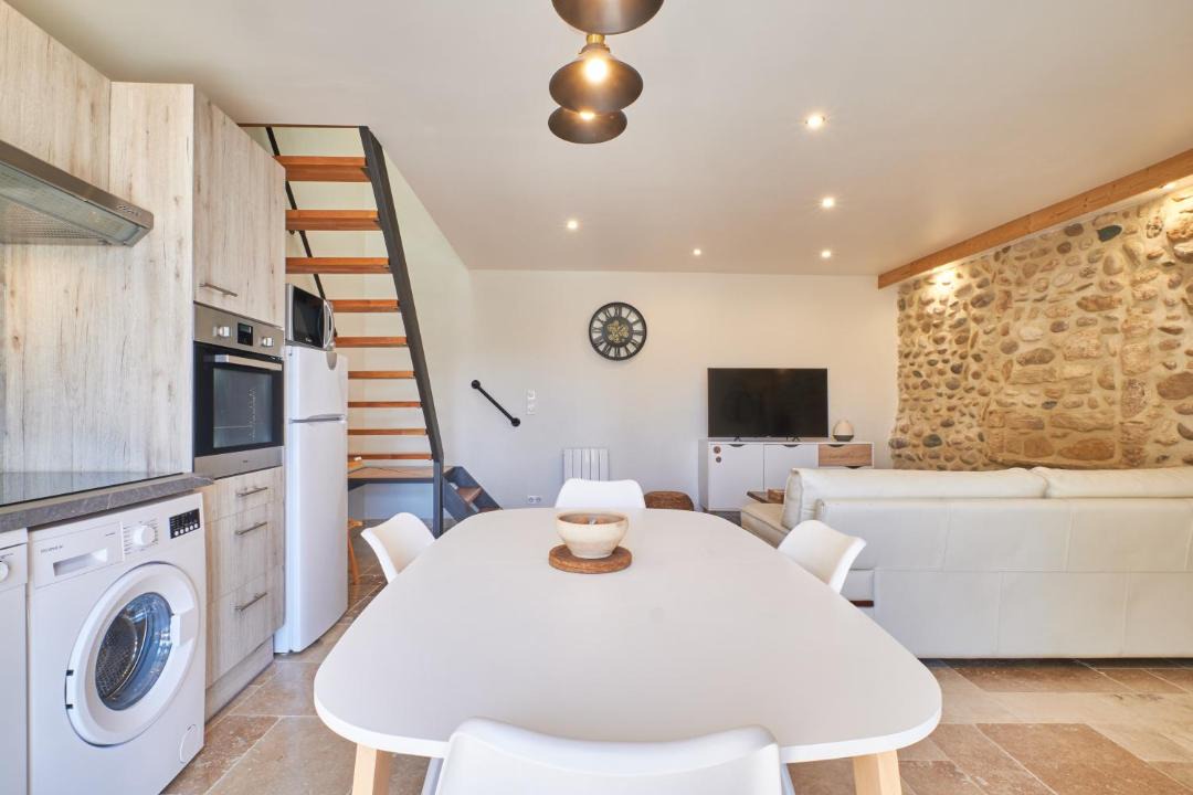 Photo of Kitchen in Saint-Hilaire-du-Rosier