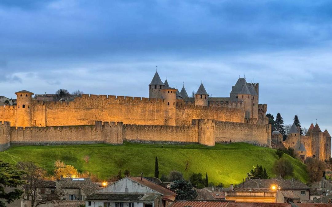 Photo of Buildings in Mirepeisset