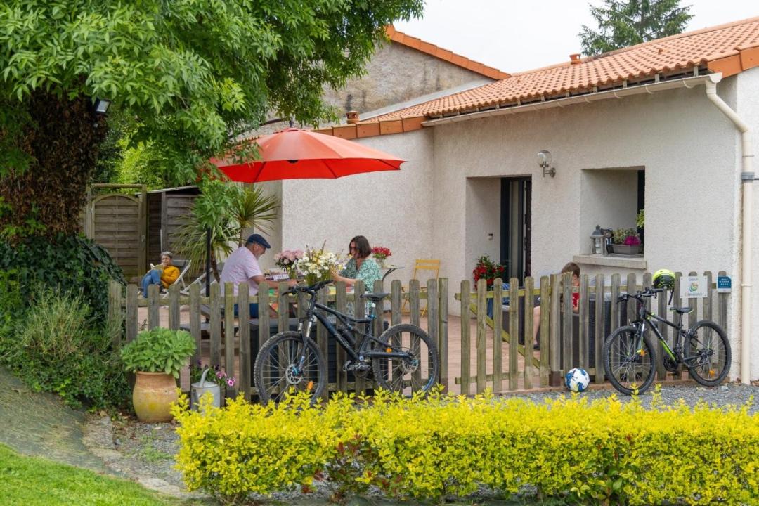 Photo of Others in Bouzille