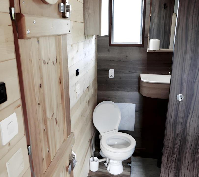 Photo of Bathroom in Brissac-Quince