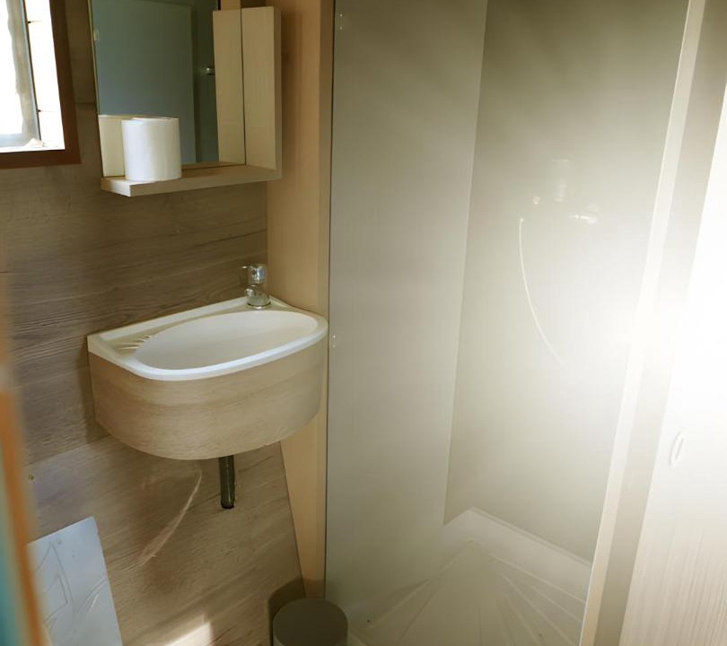 Photo of Bathroom in Brissac-Quince