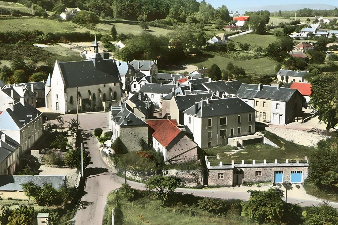 Photo of Others in Moux