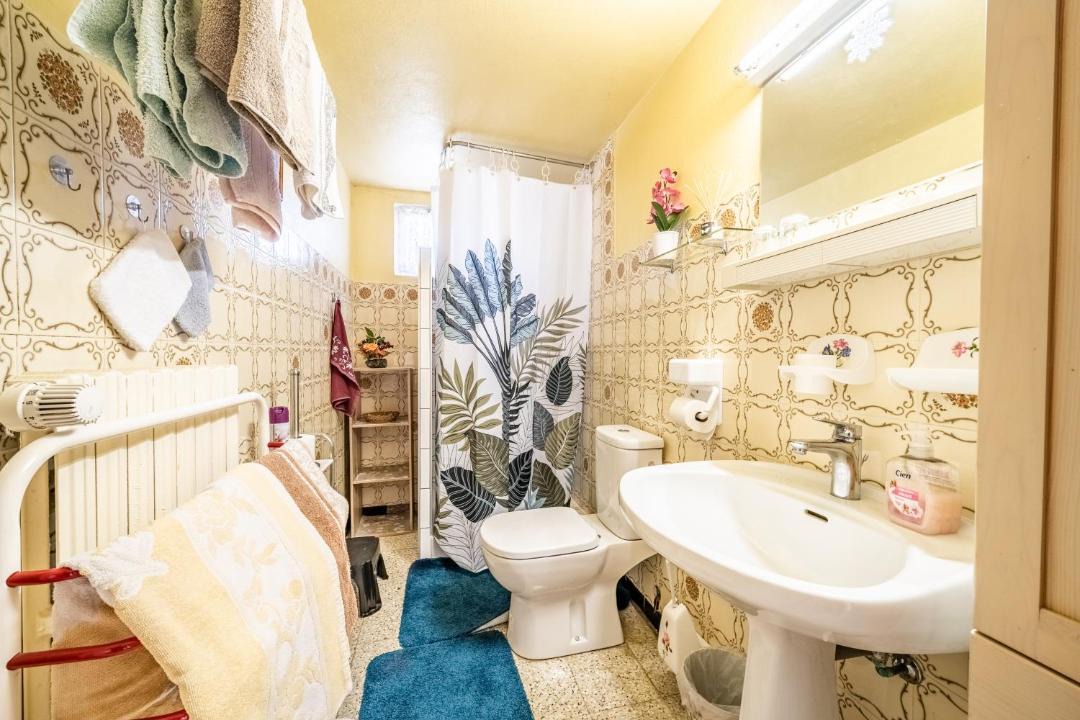 Photo of Bathroom in Reignier-Esery