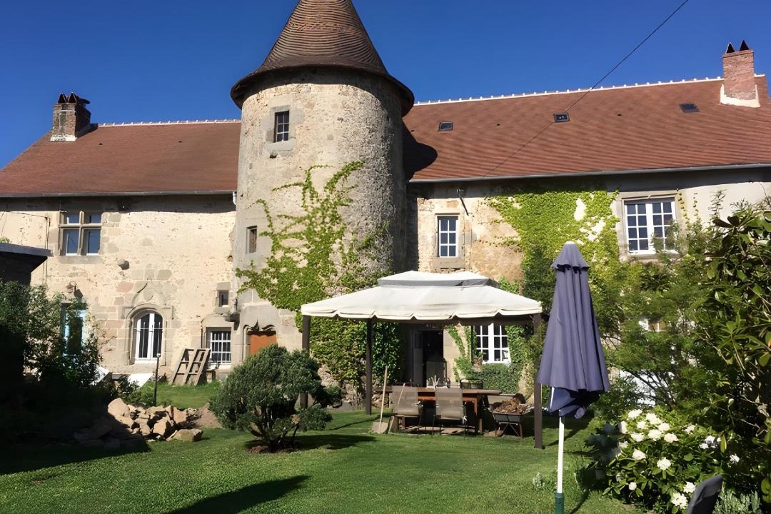 Photo of Others in Le Grand-Bourg