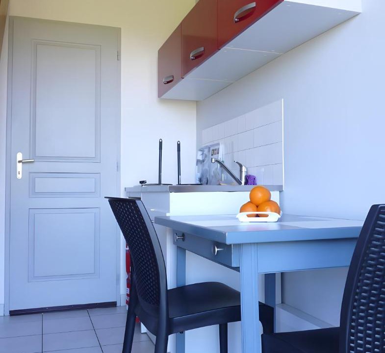 Photo of Kitchen in Saint-Leonard