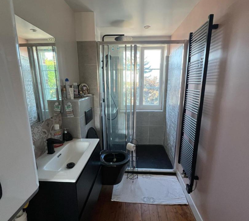 Photo of Bathroom in Les Cites