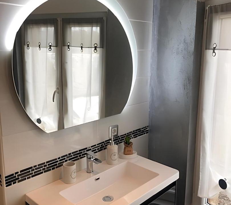 Photo of Bathroom in Fromelennes