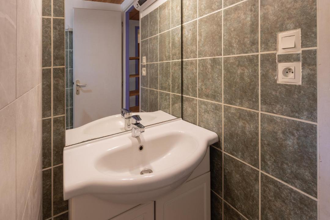 Photo of Bathroom in Darbres