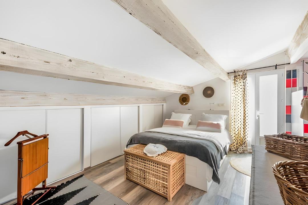 Photo of Bedroom in Roquemaure