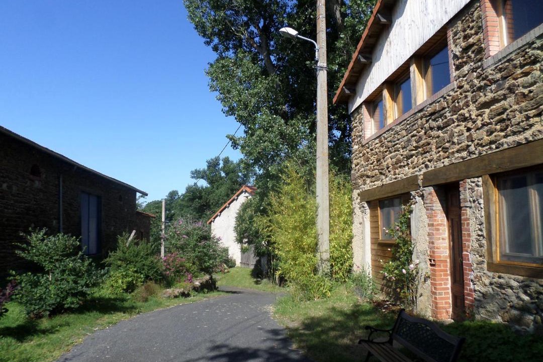 Photo of Others in Montclard