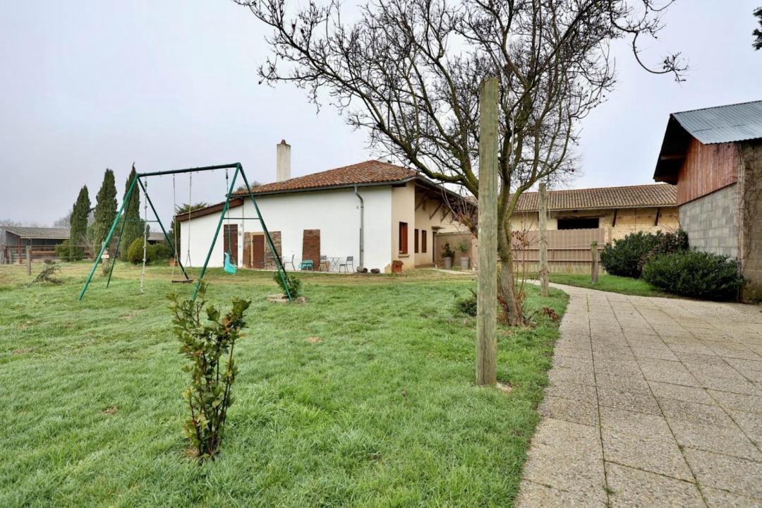 Photo of Others in Cruzilles-les-Mepillat