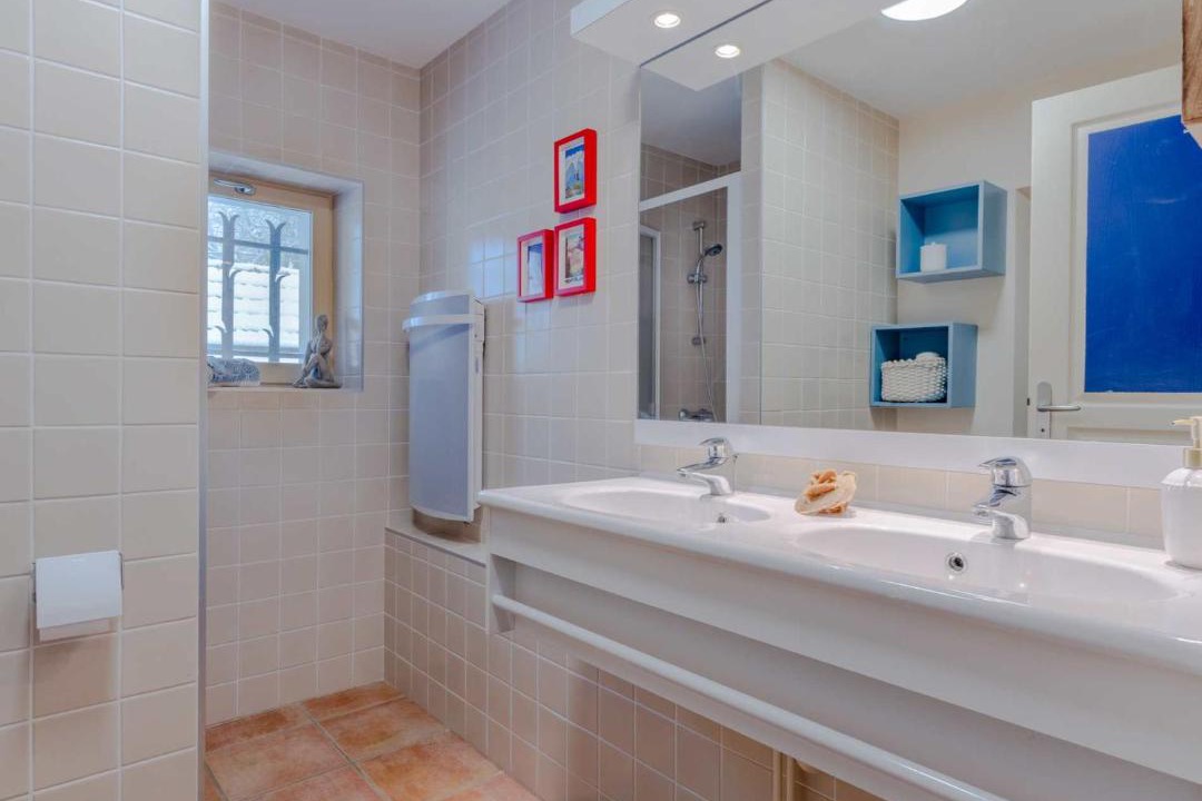Photo of Bathroom in Saint-Franc
