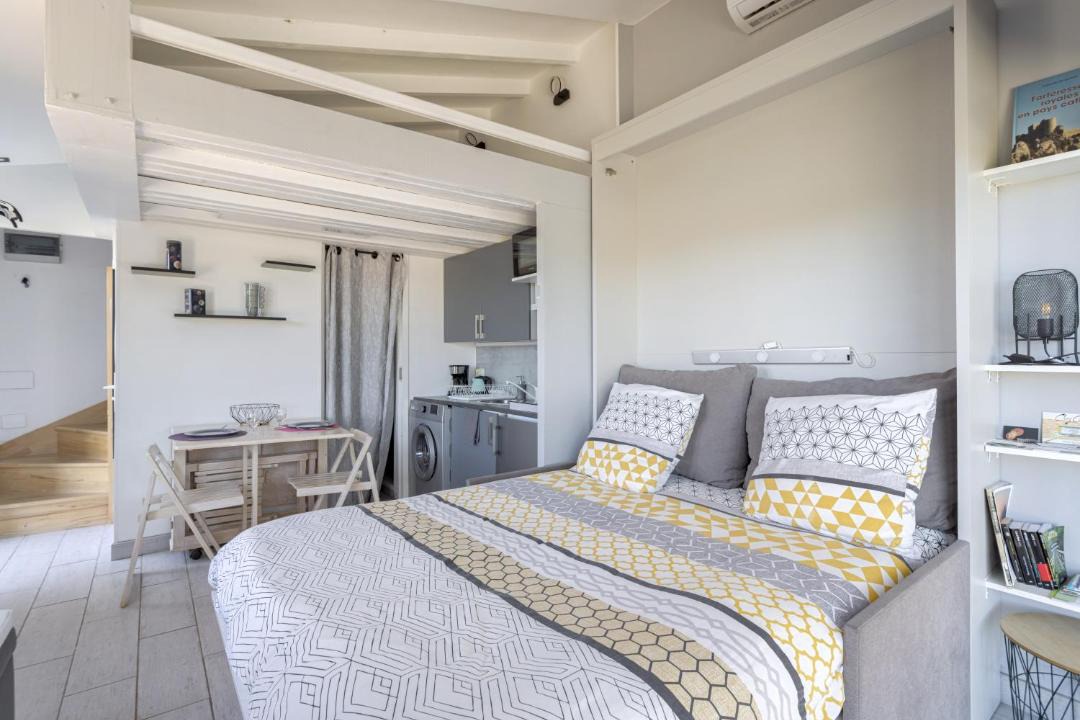 Photo of Bedroom in Latour-de-France