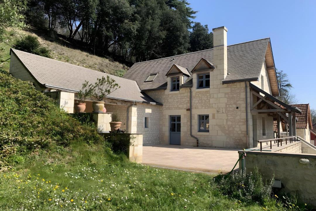 Photo of Others in Cravant-les-Coteaux