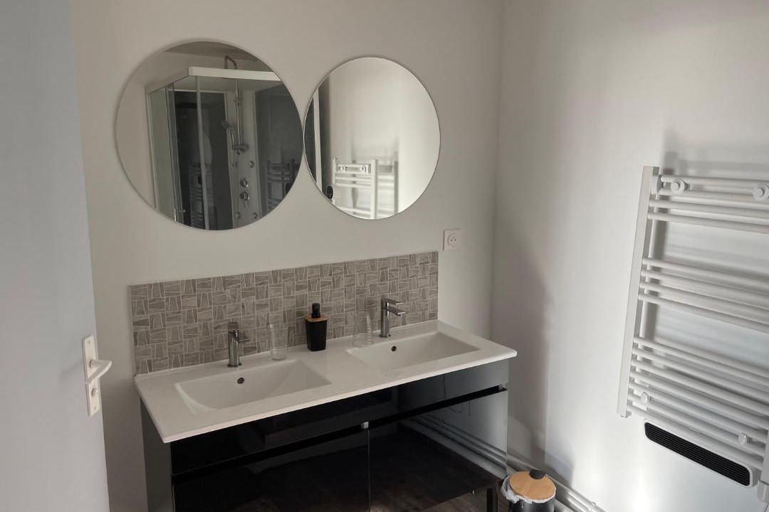 Photo of Bathroom in Frossay