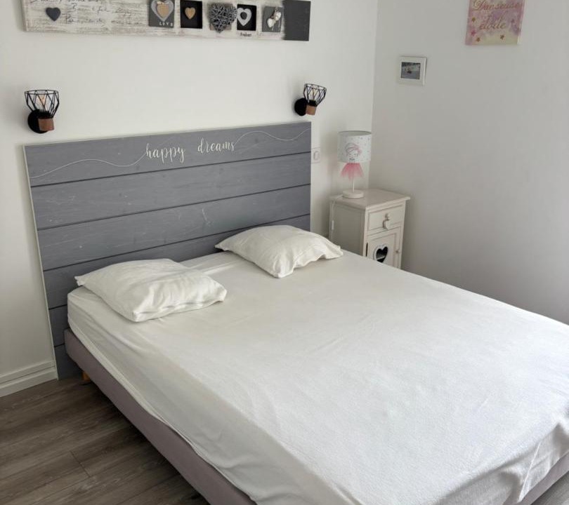 Photo of Bedroom in Touques