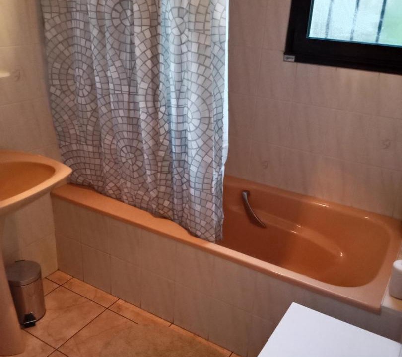 Photo of Bathroom in La Chapelle-sur-Erdre