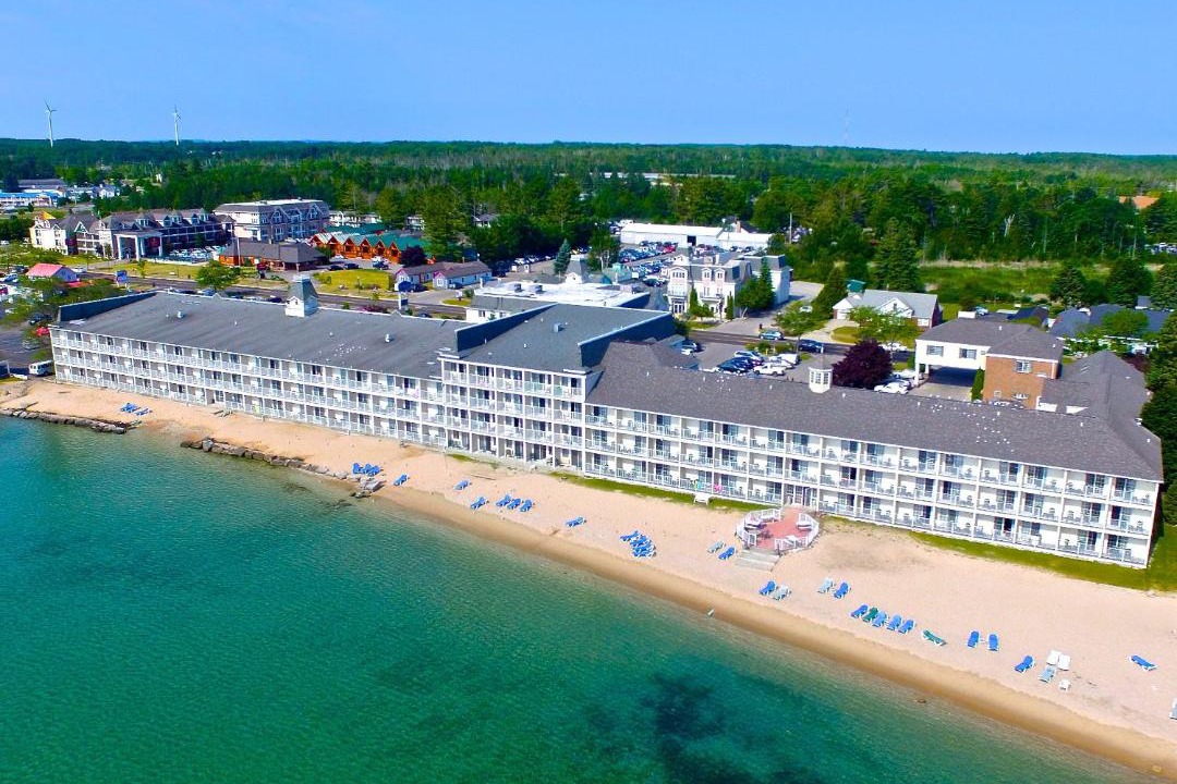 Photo of Others in Mackinaw City