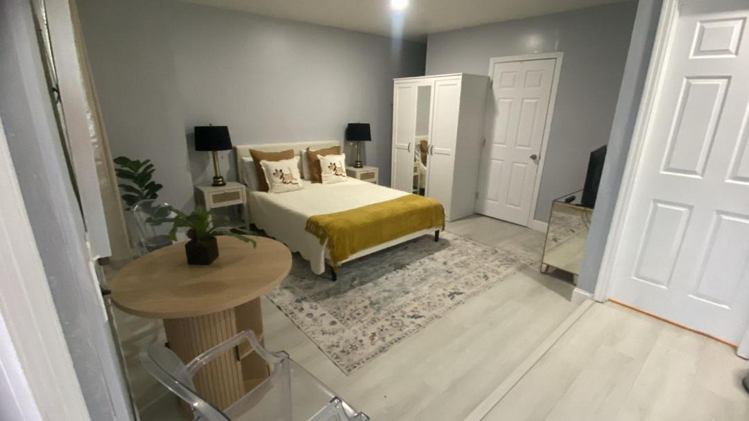 Photo of Bedroom in Caloosahatchee
