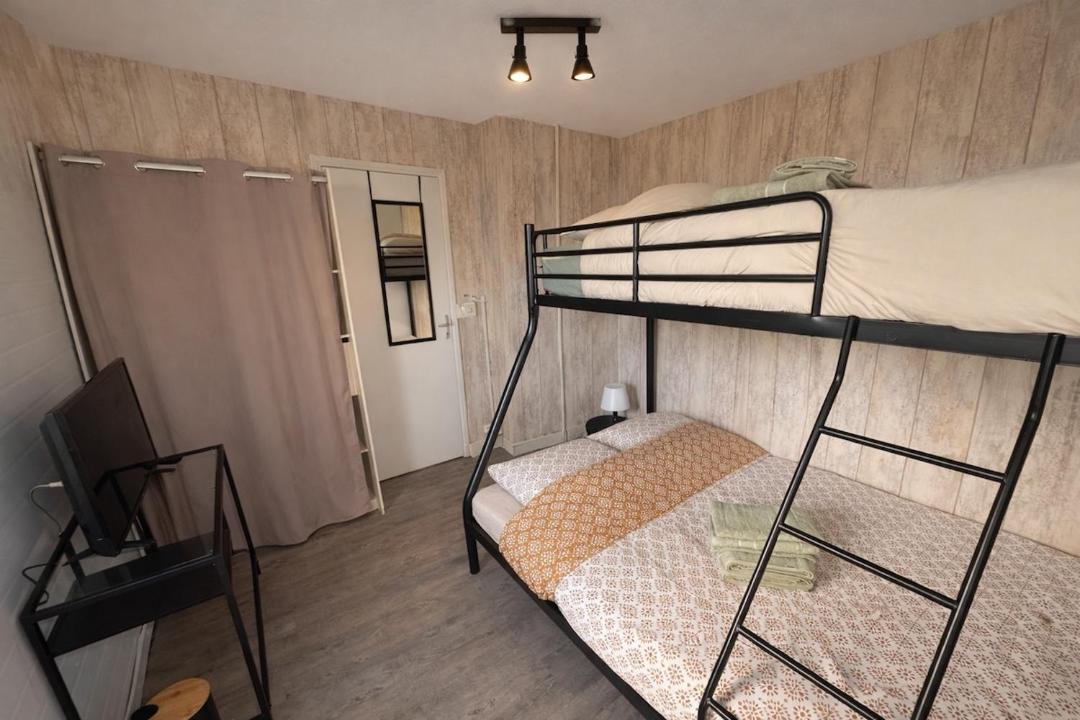 Photo of Bedroom in Bretigny-sur-Orge
