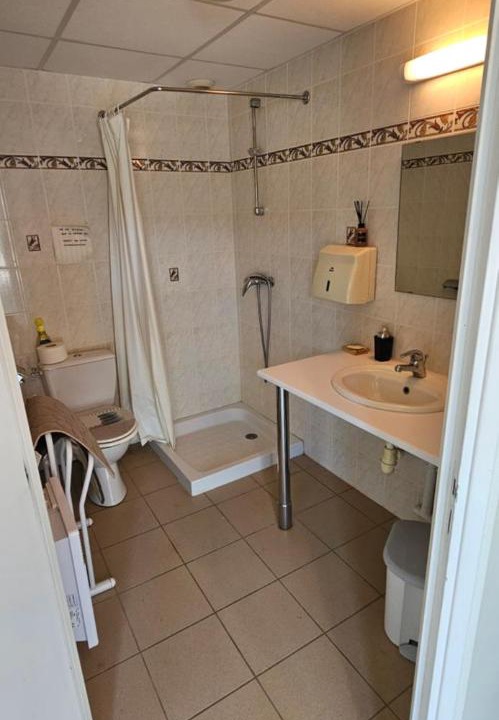 Photo of Bathroom in Trange