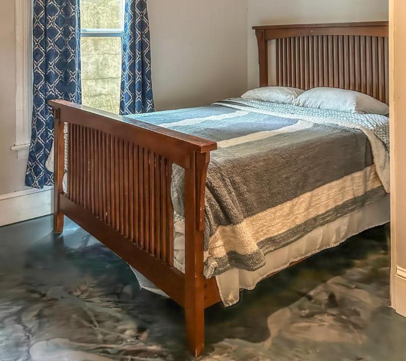 Photo of Bedroom in Crockett