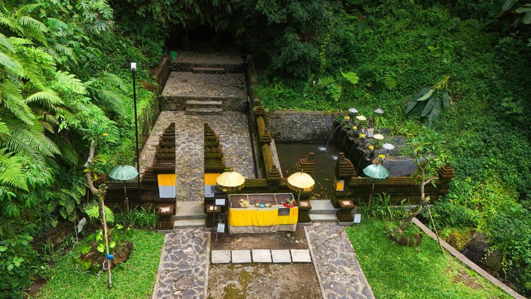 Photo of Others in Payangan