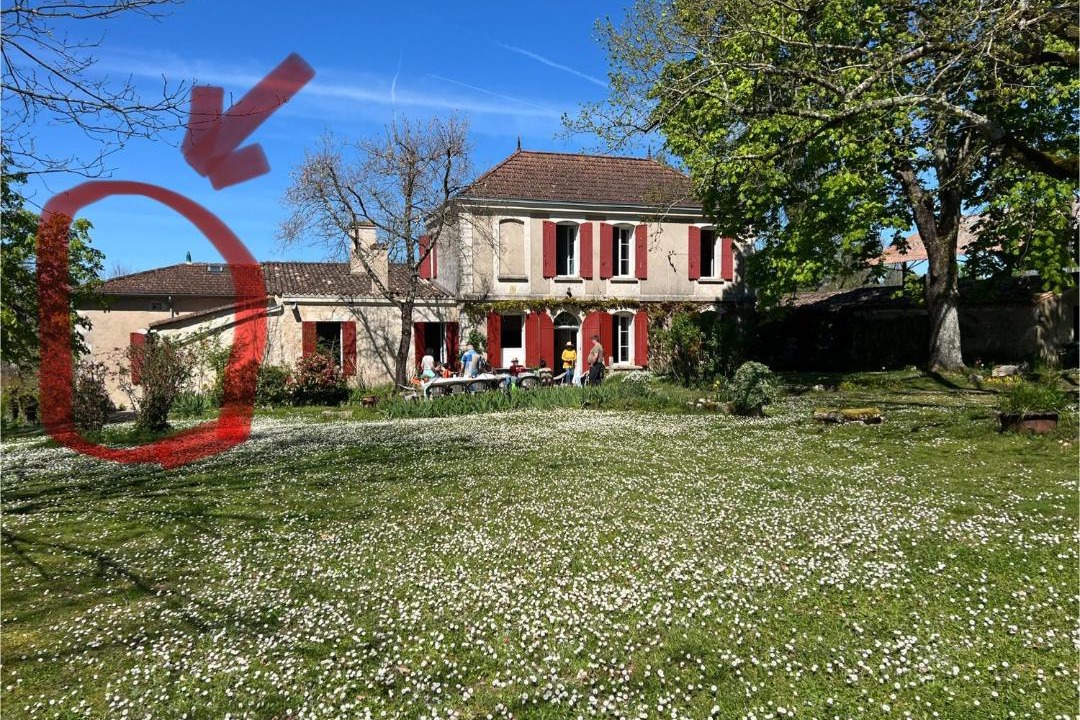 Photo of Others in Les Leves-et-Thoumeyragues