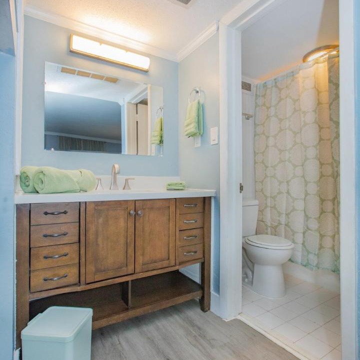 Photo of Bathroom in Sheffield Park