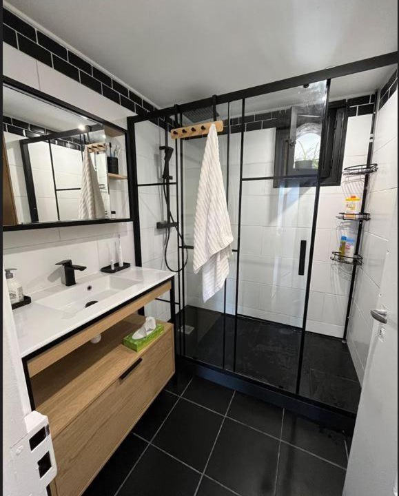Photo of Bathroom in Fort-Mahon-Plage