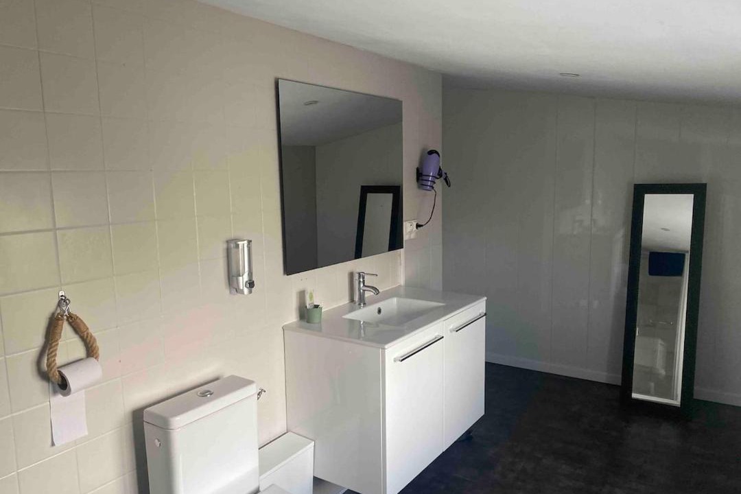 Photo of Bathroom in Cholet
