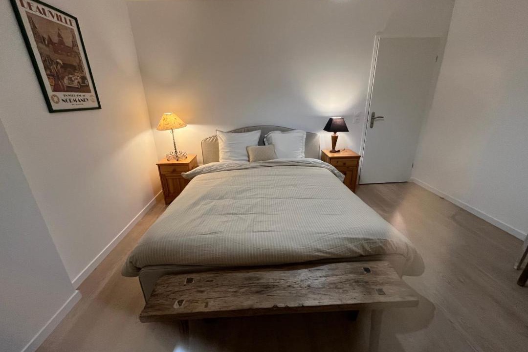 Photo of Bedroom in Pont-l'Eveque