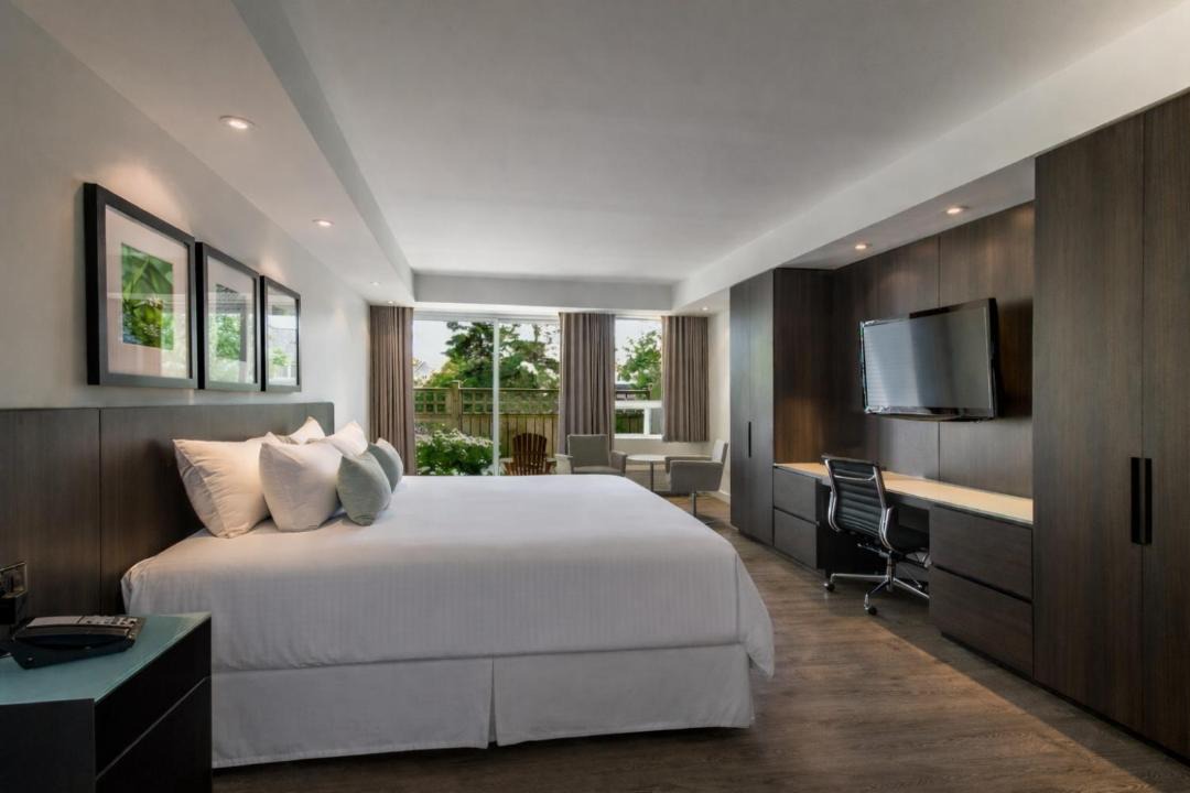 Photo of Bedroom in Gravenhurst