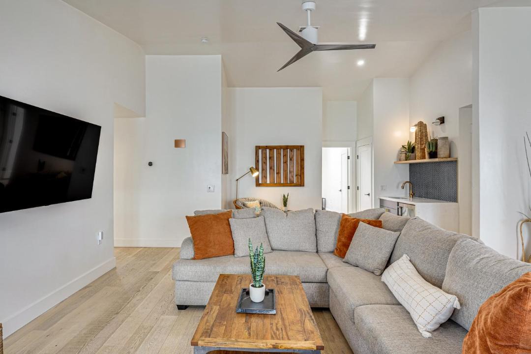 Photo of Livingroom in Dobson Ranch
