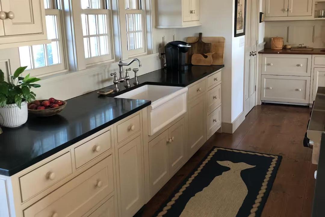 Photo of Kitchen in Tom Nevers
