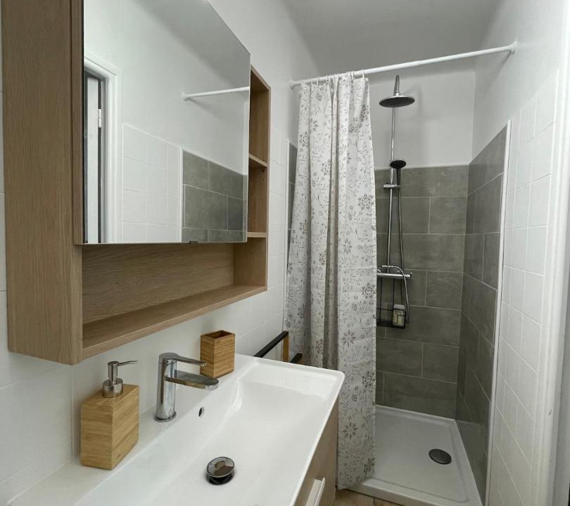 Photo of Bathroom in Saint-Andre-les-Alpes
