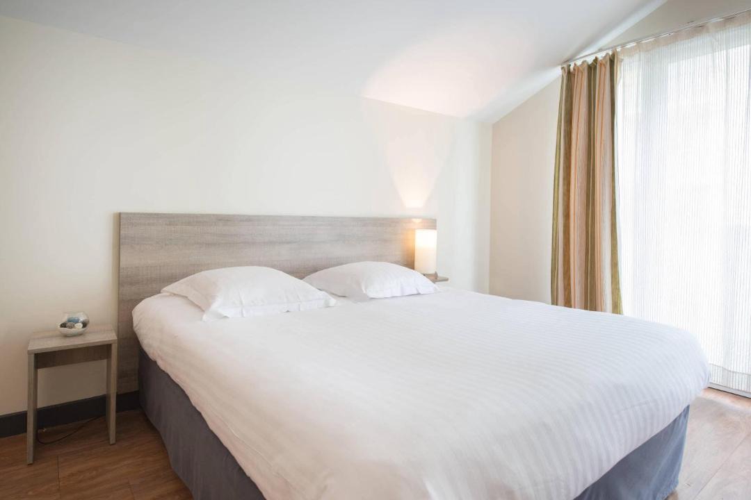 Photo of Bedroom in Saint-Nazaire