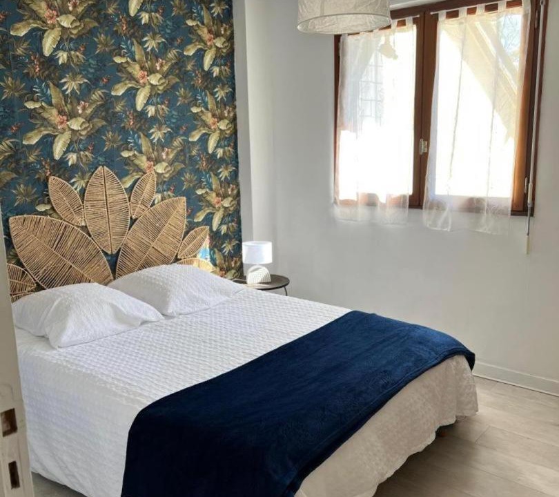 Photo of Bedroom in Campeneac