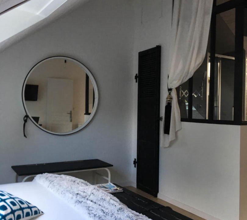 Photo of Others in Bruz