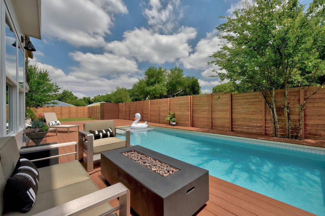 Photo of Patio Balcony in East MLK